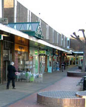 picture of a shopping centre